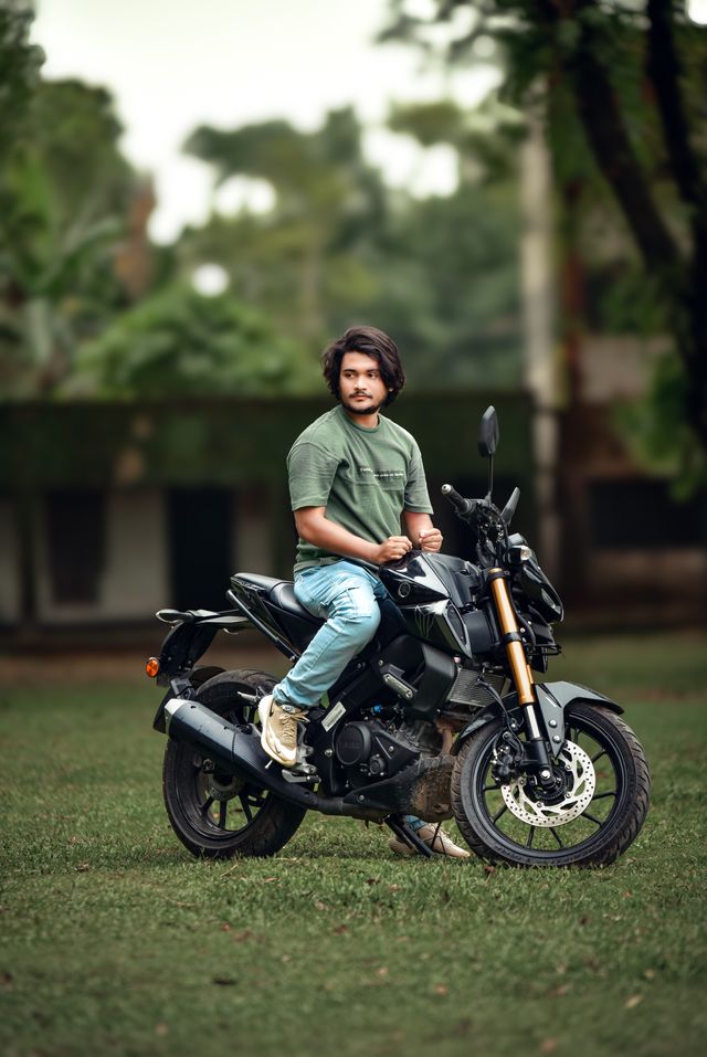 স্মার্ট ছেলেদের পিক